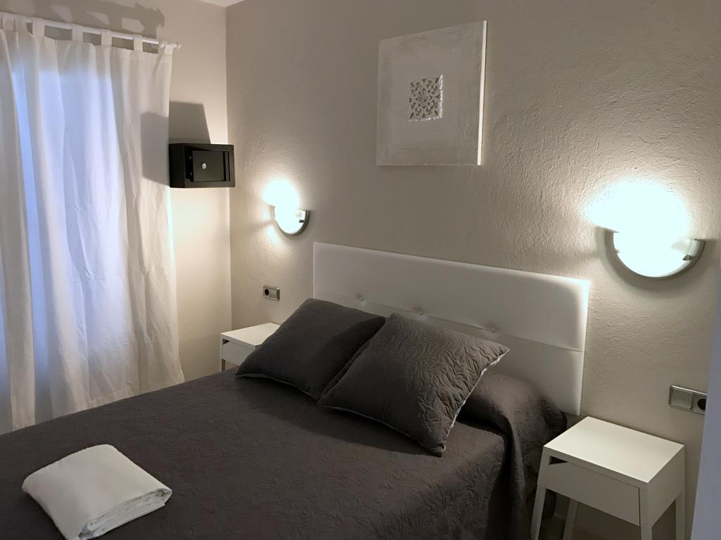סנט מרטי ד'אמפורייס Apartament Neapolis 2 מראה חיצוני תמונה
