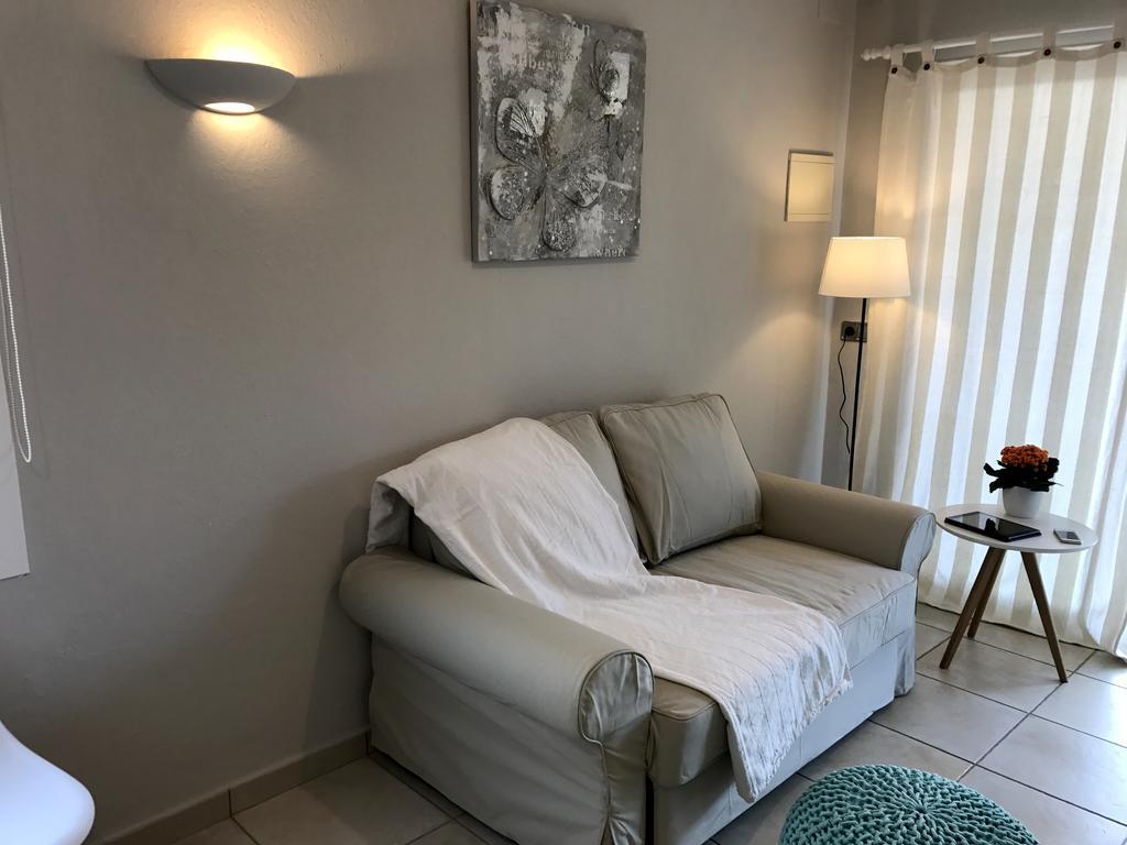 סנט מרטי ד'אמפורייס Apartament Neapolis 2 מראה חיצוני תמונה